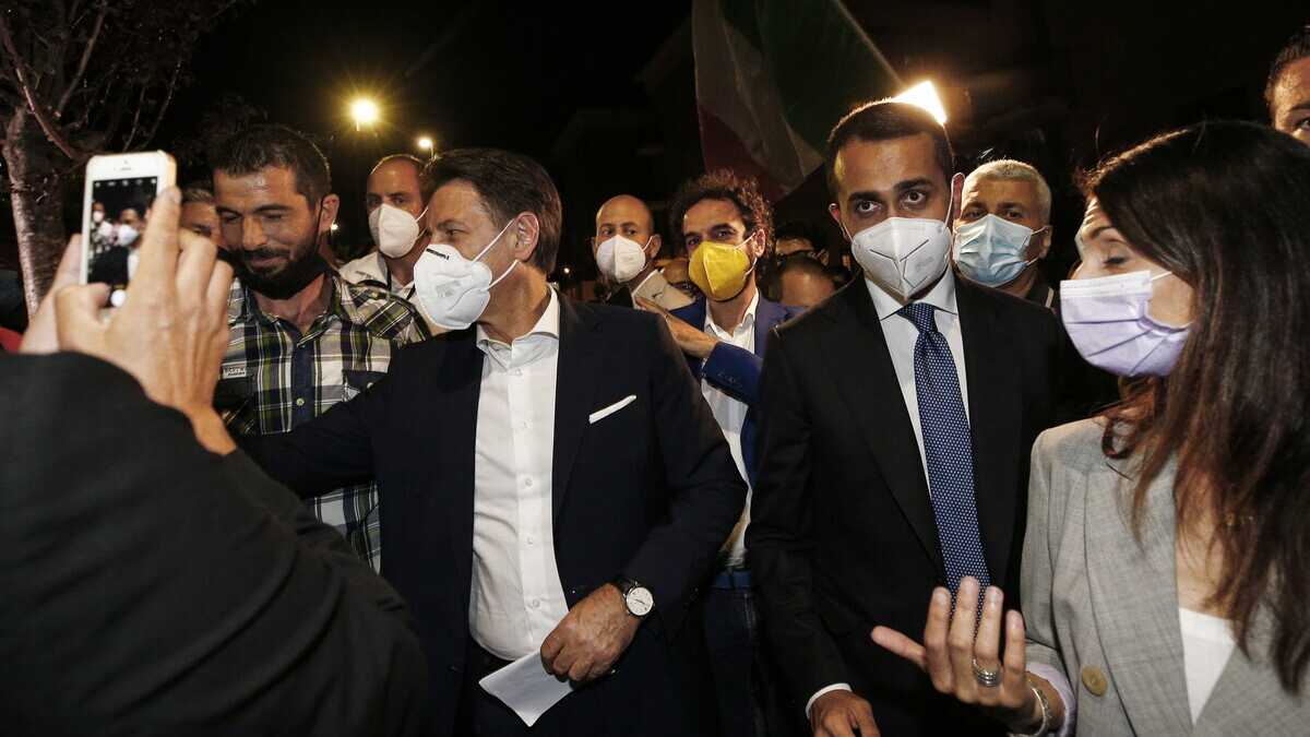 Immagine di Così Di Maio gela il trionfalismo dei contiani. Il M5s alla resa dei conti