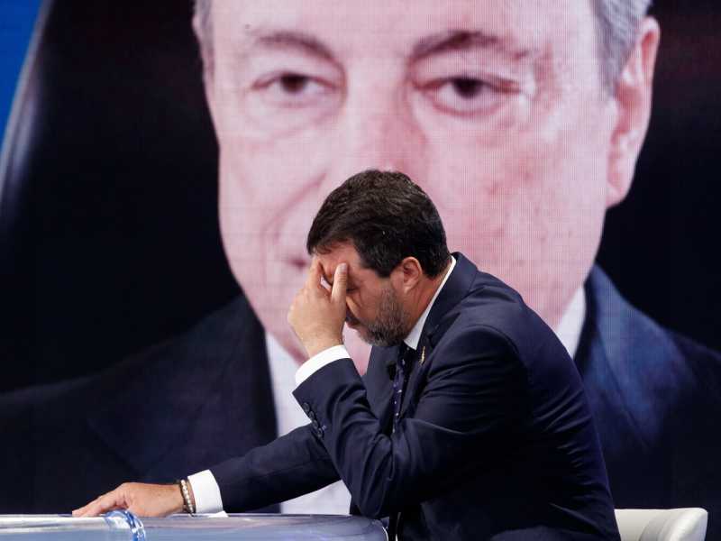 Draghi disinnesca il Salvini al terzo giorno di Papeete: "Con chi vuoi stare?"