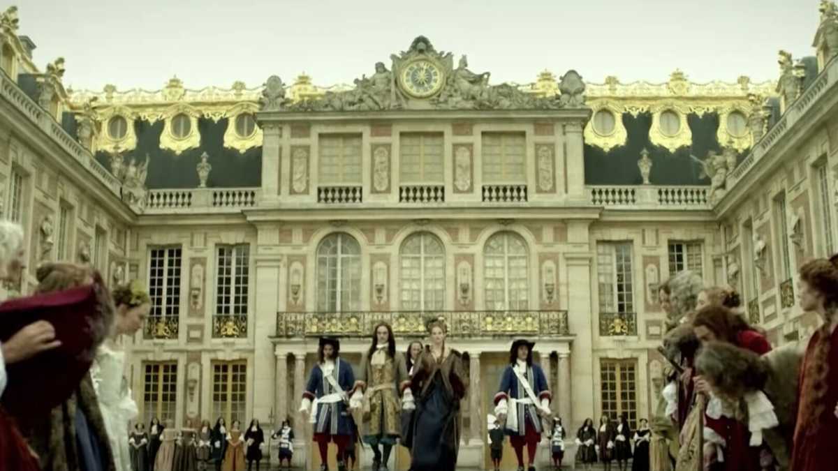 Immagine di Se pensiamo che "Versailles" sia trasgressiva abbiamo un problema con il sesso