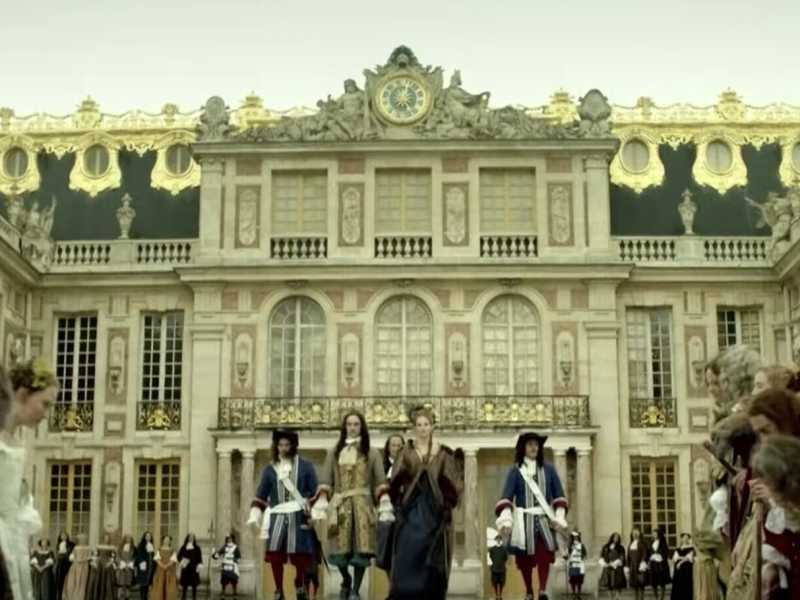 Frame da Versailles, serie tv che andr&agrave; in onda su La 7 da sabato 9 ottobre