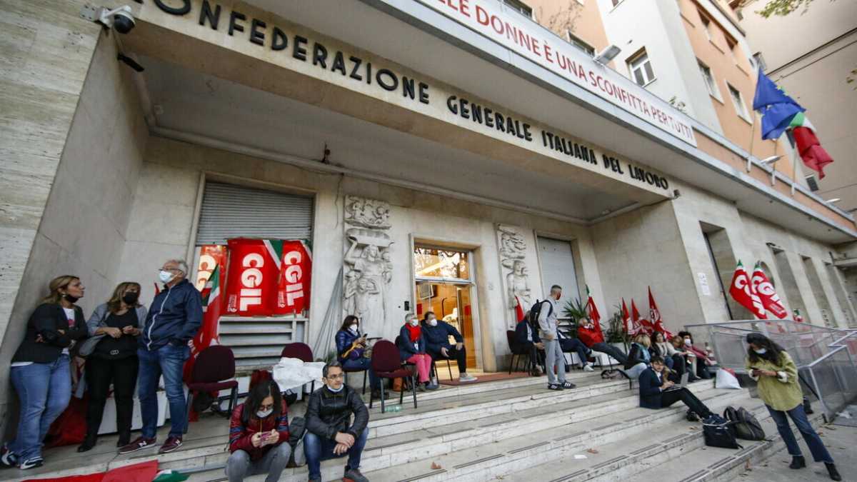 Immagine di Furia iconoclasta tanta, fascismo storico niente. Note sull’irruzione alla Cgil