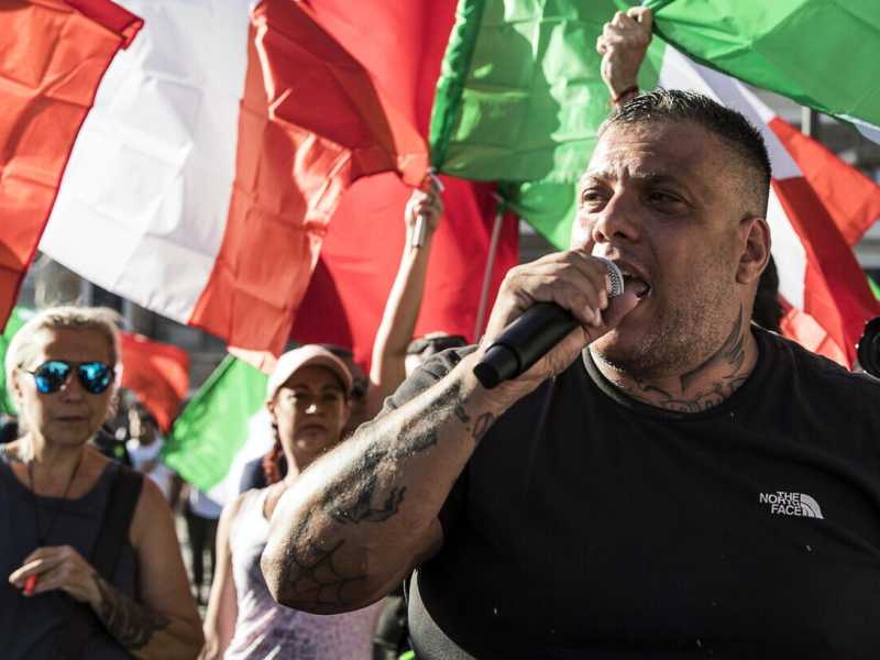 Forza Nuova fuori legge? A Pisa anche la Lega vota a favore