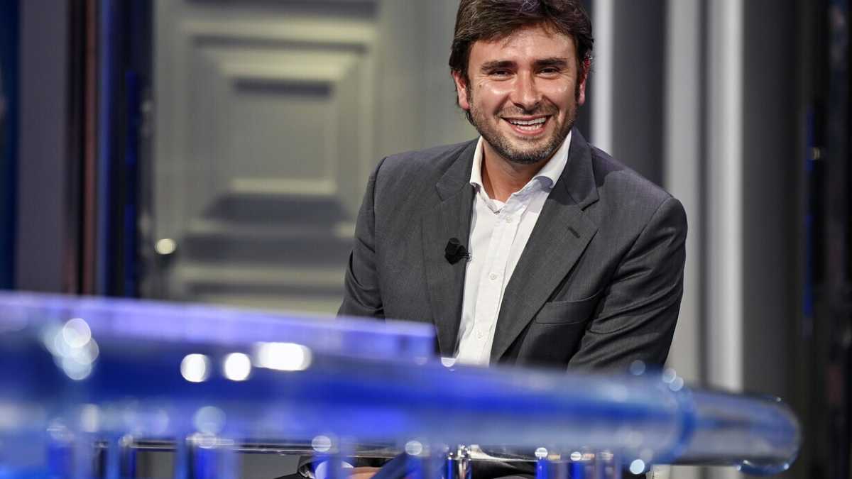 Immagine di Ecco chi lavora al nuovo partito di Alessandro Di Battista