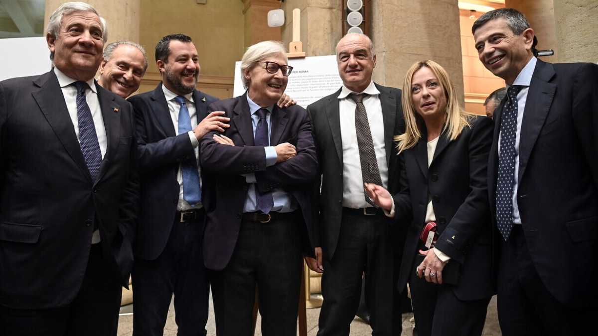 Immagine di Un po' Gesù, un po' De Gasperi. Così Michetti si sfila dalle accuse di fascismo