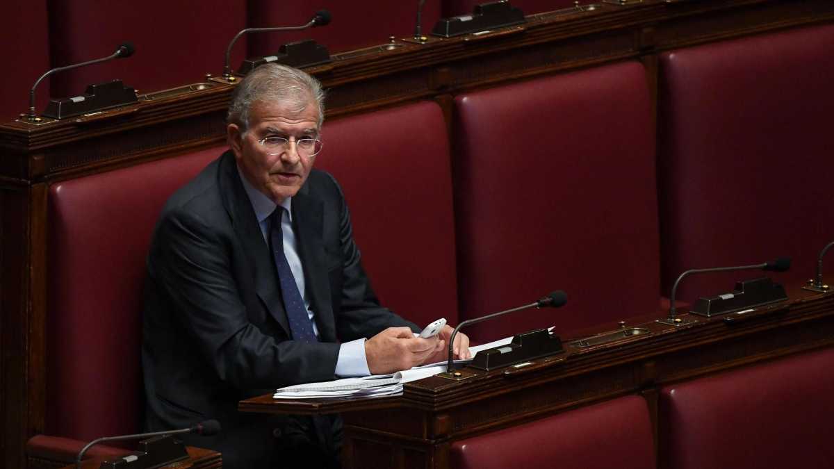 Immagine di "Draghi? Un vero riformista. La sua maggioranza molto meno". Chiacchierata con Fabrizio Cicchitto