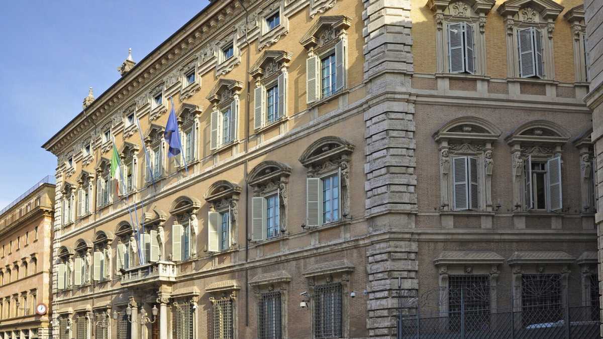 Immagine di Il futuro del Colle passa (anche) dalla guerra dei seggi al Senato