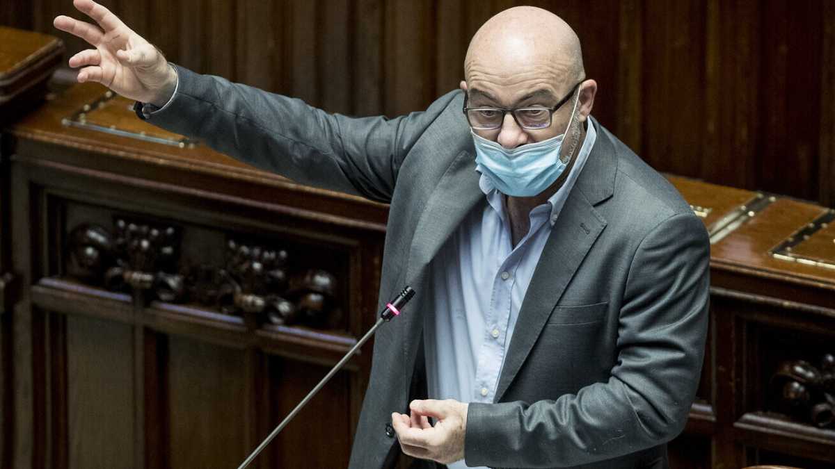 Immagine di Cingolani e la scivolata sul caro energia