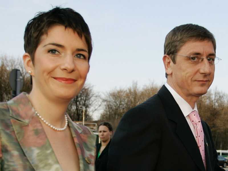 L'ex primo ministro ungherese Ferenc Gyurcsany e sua moglie Klara Dobrev nel 2007 a Berlino (Foto di Carsten Koall/Getty Images)<br />