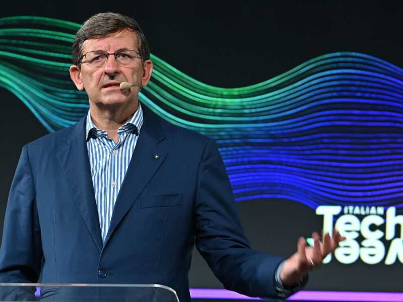 Il patto che manca tra Colao e Giorgetti per la banda del futuro