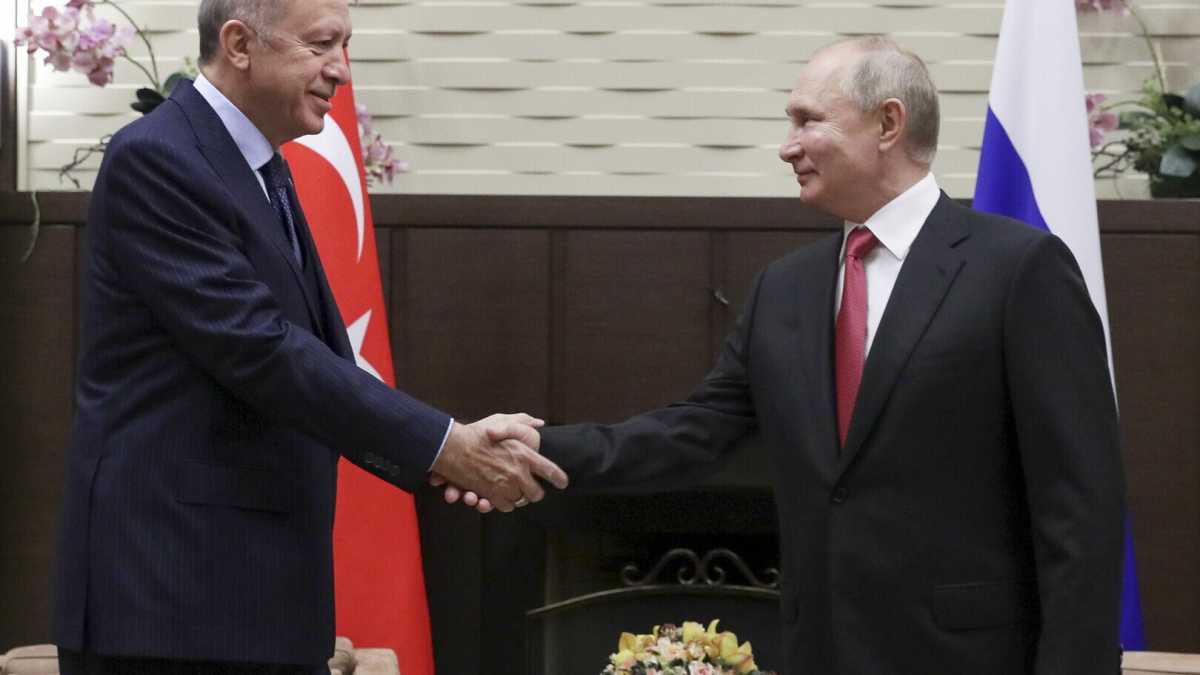 Immagine di Il ballo di Erdogan tra Russia e Nato è sempre più spregiudicato
