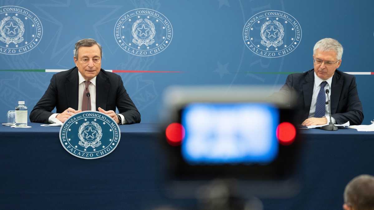 Immagine di Sulle pensioni, anziché la Fornero, Draghi preferisce una linea Conte light