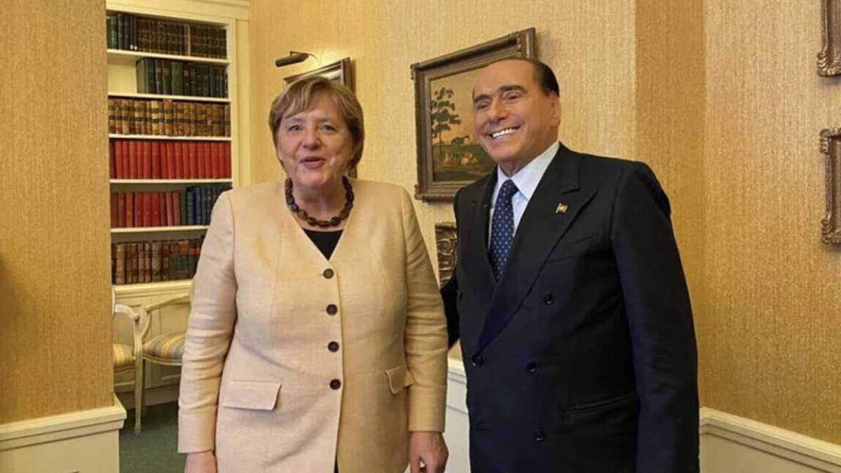 Immagine di Berlusconi: "Gelmini fuori dalla realtà. Draghi meglio a Chigi. Io al Colle? Sto bene"