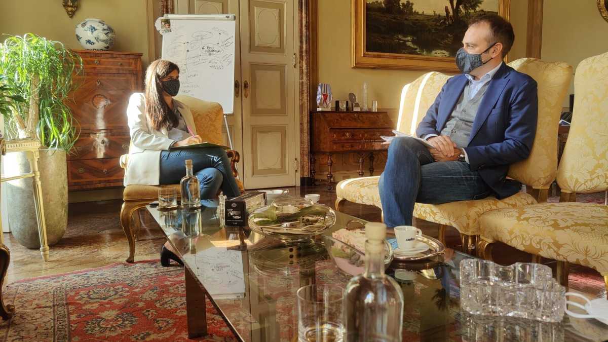 Immagine di Lo Russo e Appendino, il nuovo sindaco di Torino entra a Palazzo Civico