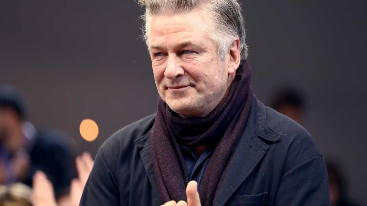 Immagine di Alec Baldwin spara sul set e uccide una donna. Il precedente di Brandon Lee