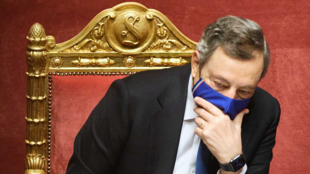 Immagine di La terza via di Draghi. Quirinale o Palazzo Chigi? E se lasciasse invece lui?