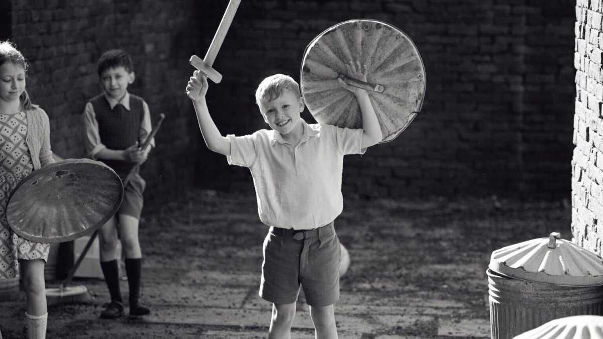 Immagine di Alla Festa di Roma Kenneth Branagh racconta la sua infanzia in “Belfast”