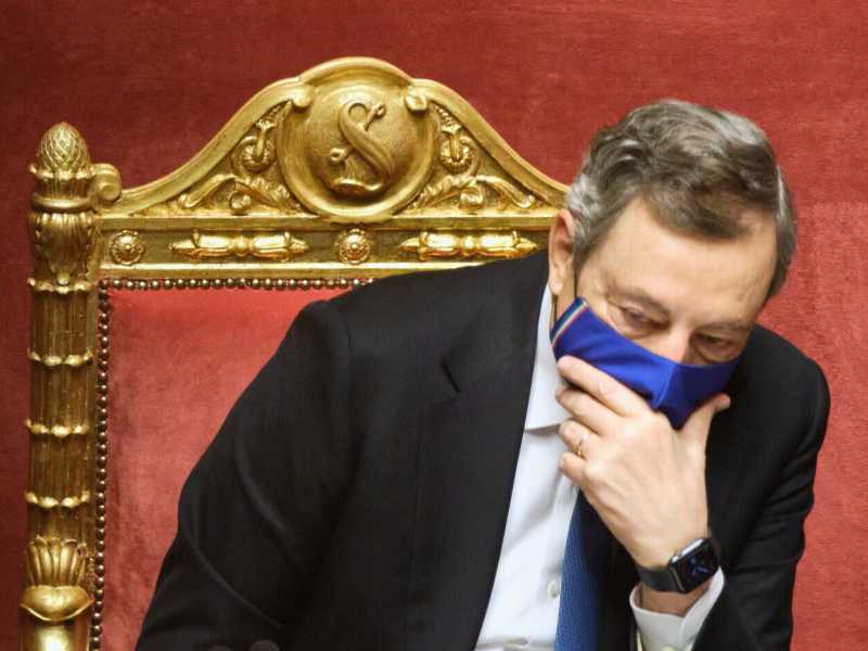 La terza via di Draghi. Quirinale o Palazzo Chigi? E se lasciasse invece lui?