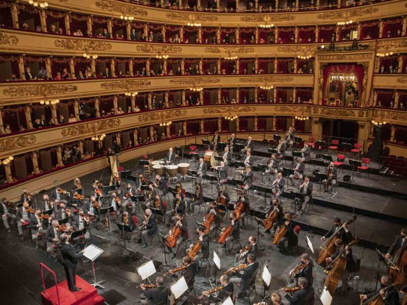 Da Filarmonica a Fondazione Prada, Milano s’intesta la musica