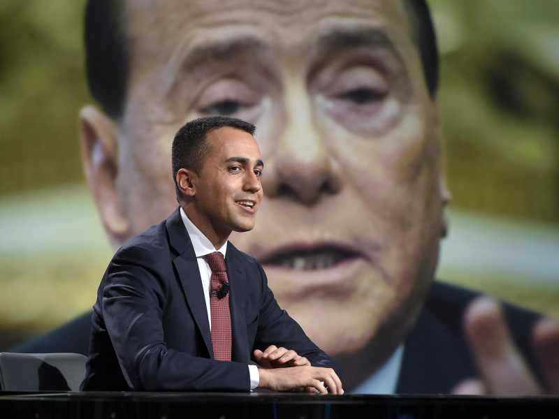 Nel libro di Di Maio l'incontro segreto con Berlusconi