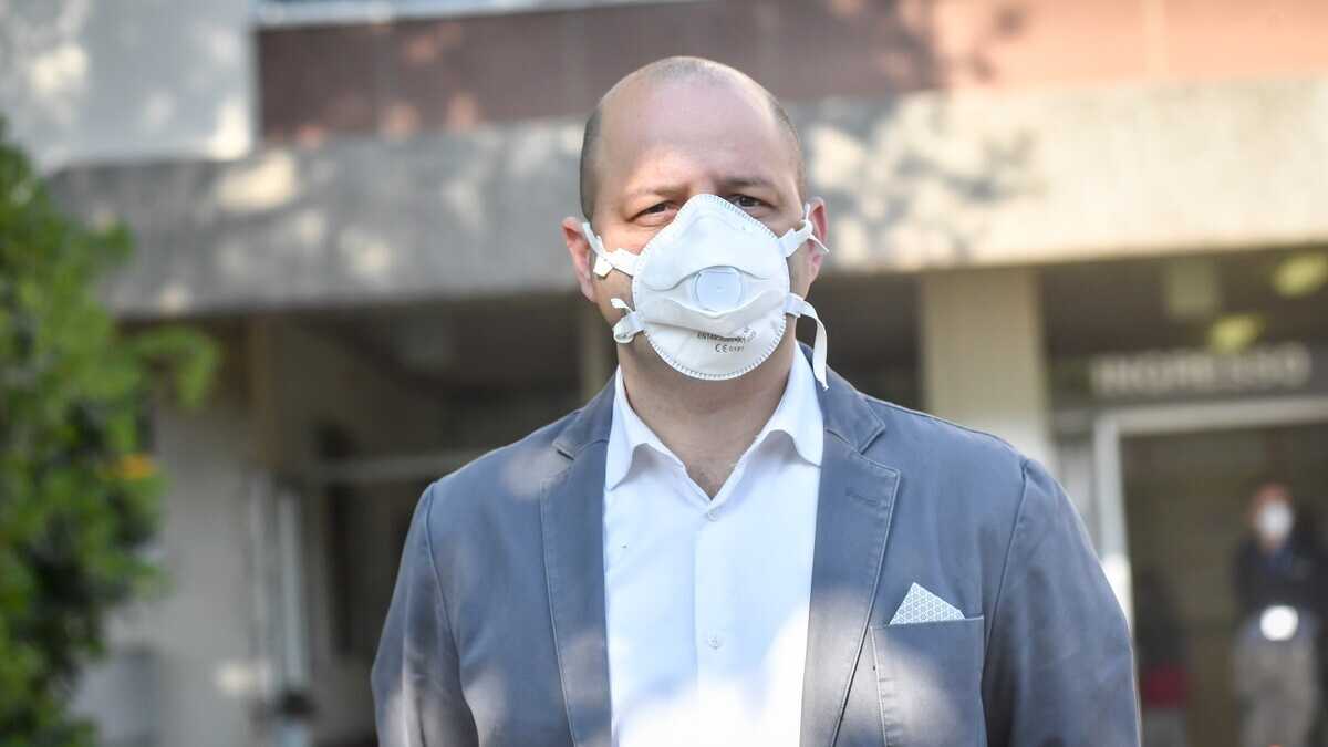Immagine di "Salvini la smetta con l'ambiguità sui vaccini". Parla il sindaco leghista di Alzano Lombardo