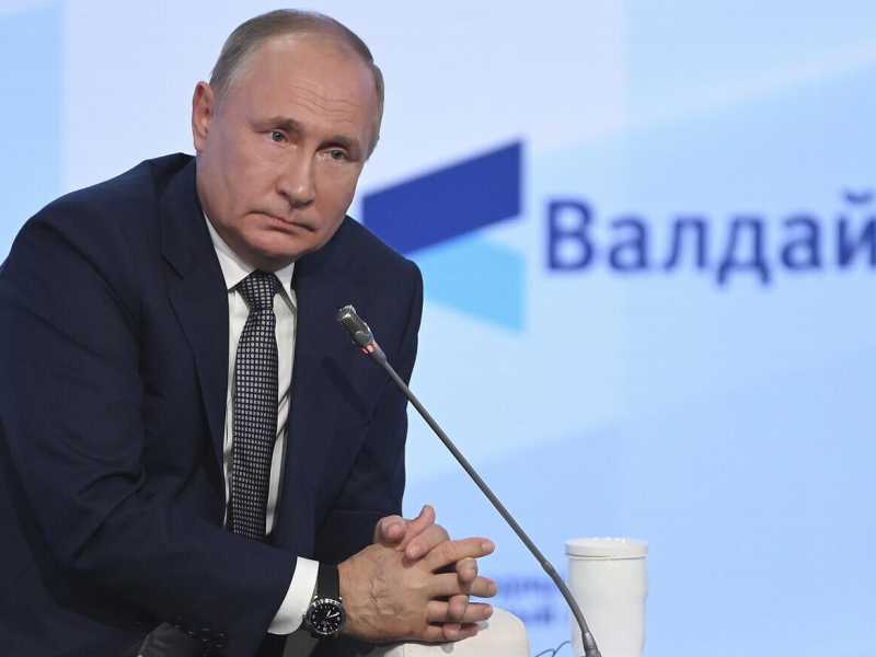 L’enormità delle parole pronunciate da Vladimir Putin sulla cancel culture