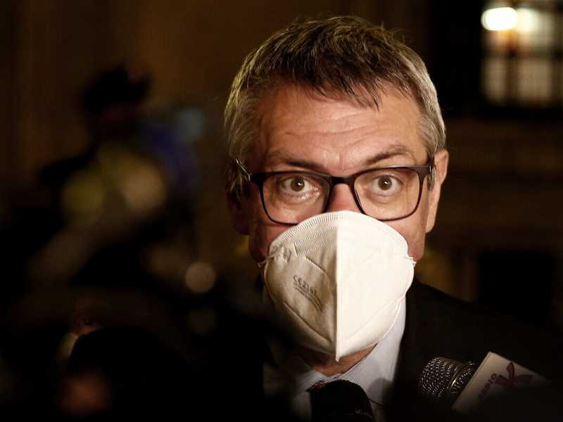 Il "mercato" delle pensioni. Draghi non cede. Landini rilancia. L'accordo non c'è