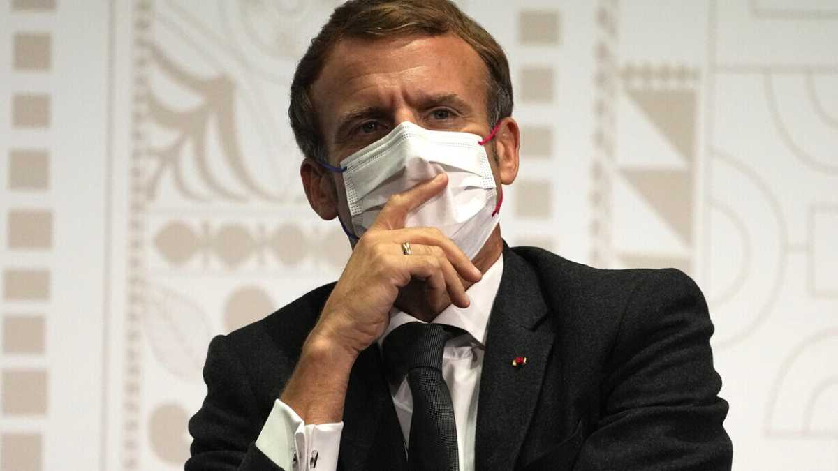 Immagine di Smentire e ragionare, la strategia di Macron per il 2022