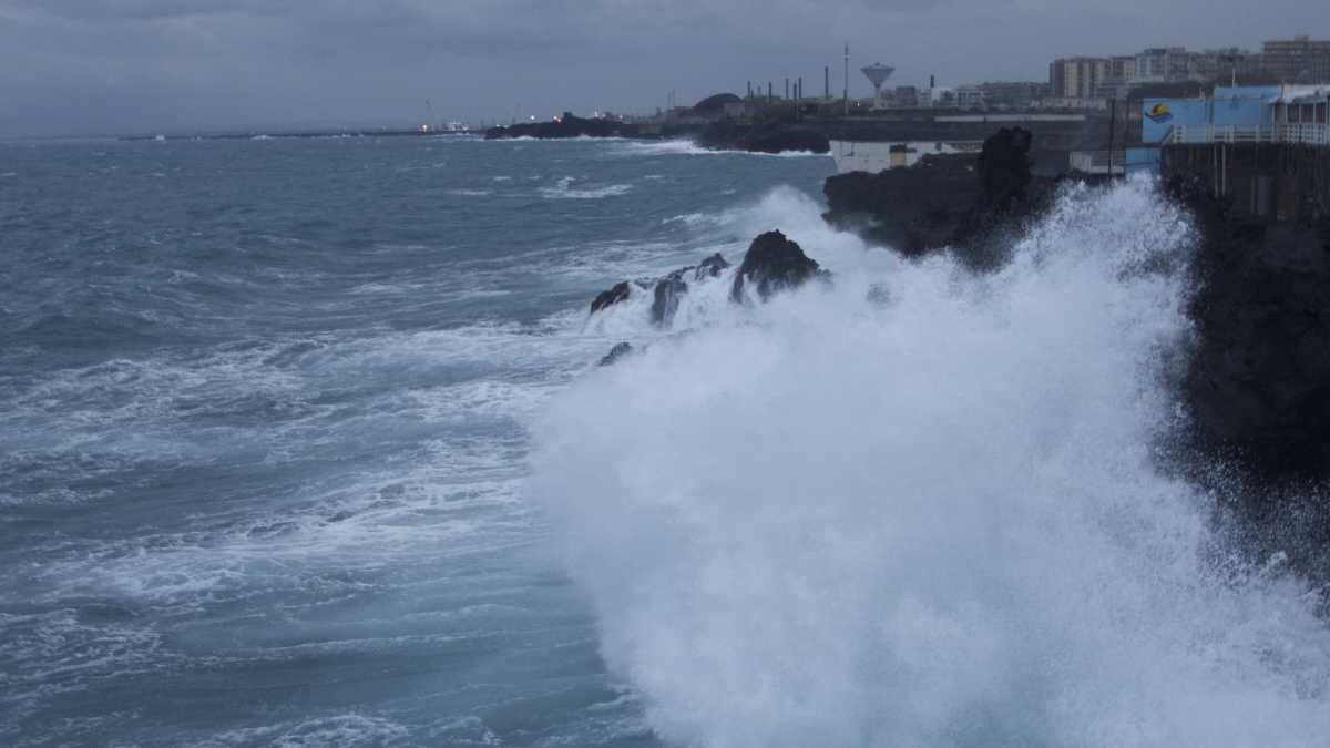 Immagine di Il ciclone Apollo è alle porte della Sicilia. Allarme mareggiate a Siracusa e Catania