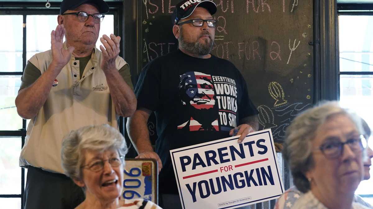Immagine di In Virginia spuntano osservatori repubblicani ovunque e si litiga su un libro del 1987