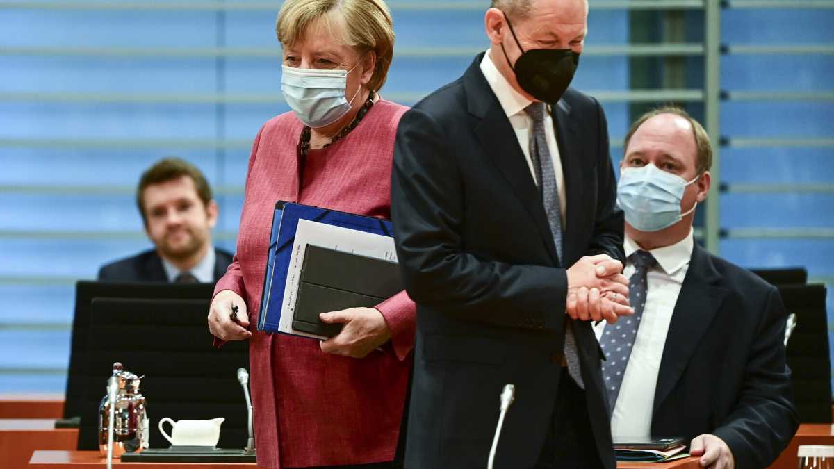 Immagine di Merkel e Scholz assieme al G20 sono l’istantanea perfetta del moderatismo