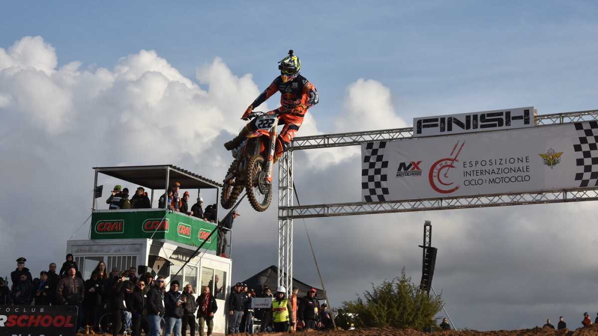 Immagine di Ancora altri tre valzer nel fango. Intervista a Tony Cairoli