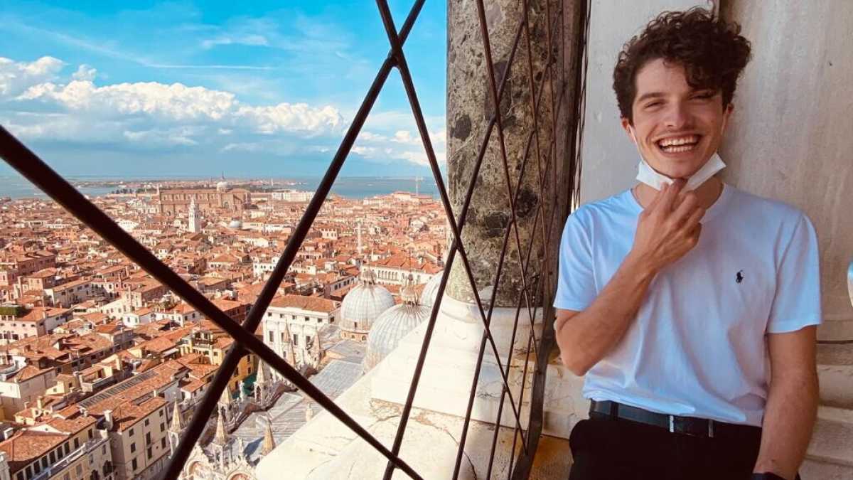 Immagine di Alex, lo studente geniale che imparò l’italiano a 10 anni