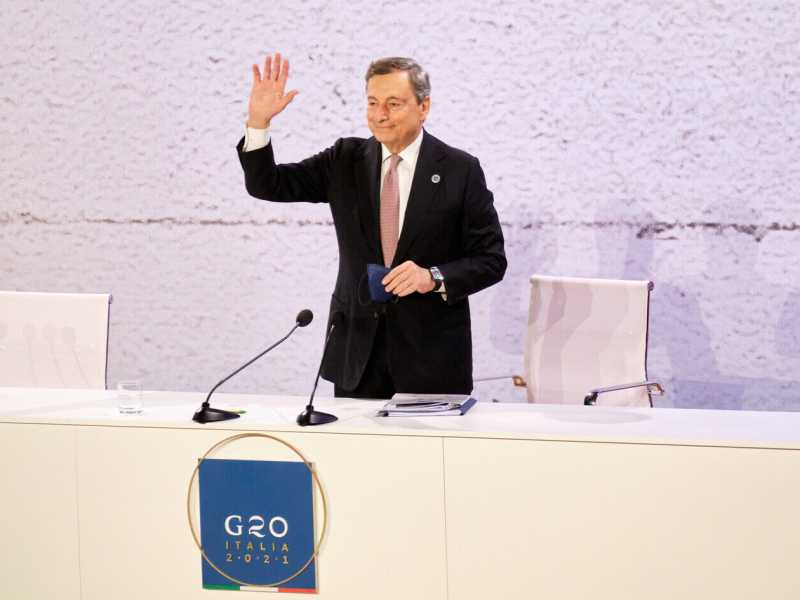 Conte e Bettini vogliono Draghi al Colle. Ma i parlamentari non si fidano