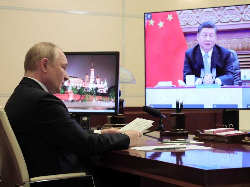 Così l'oracolo Xi Jinping evita i leader globali