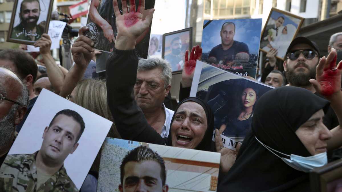 Immagine di Il portavoce delle vittime del disastro di Beirut ci spiega perché molla il giudice eroe