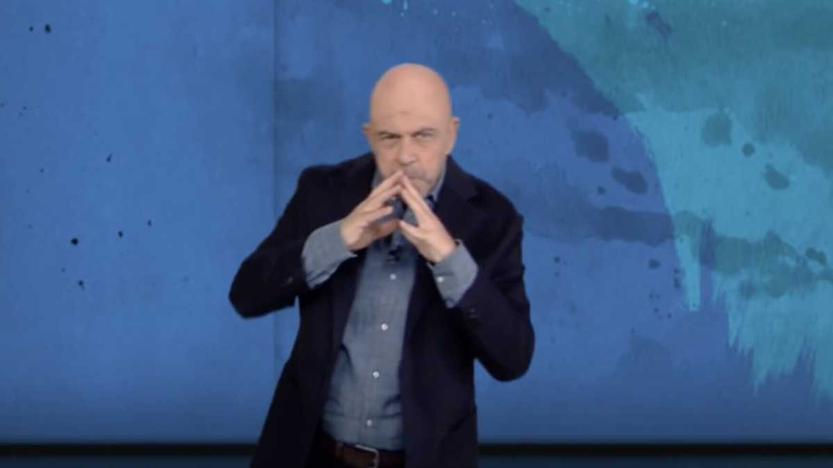 Immagine di Il tabù che Crozza infrange quando imita Saviano