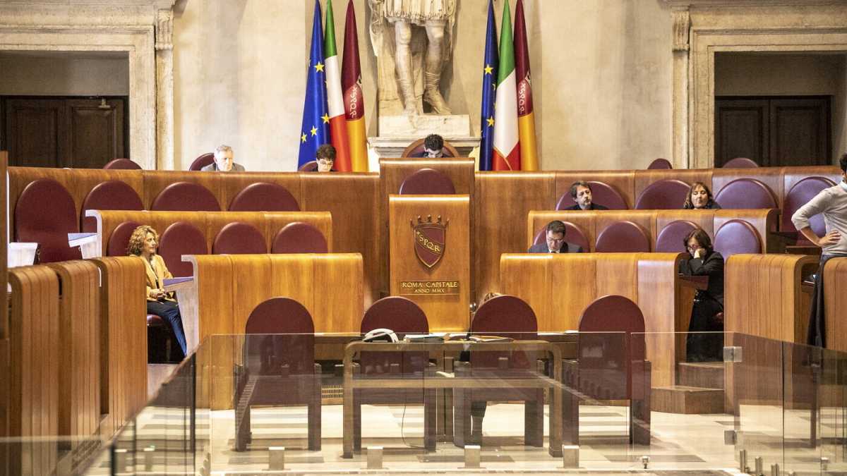 Immagine di La prima assemblea capitolina dell'èra Gualtieri
