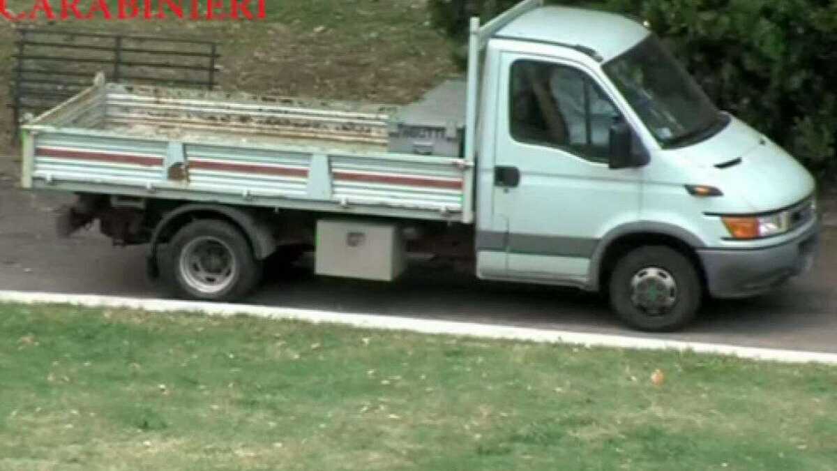 Immagine di Garantismo, furgoni e balle