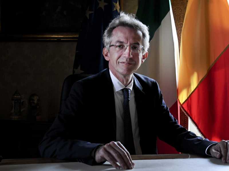 Allarme Recovery: ora Manfredi guida il fronte dei sindaci. E minaccia: "Pronto a dimettermi"