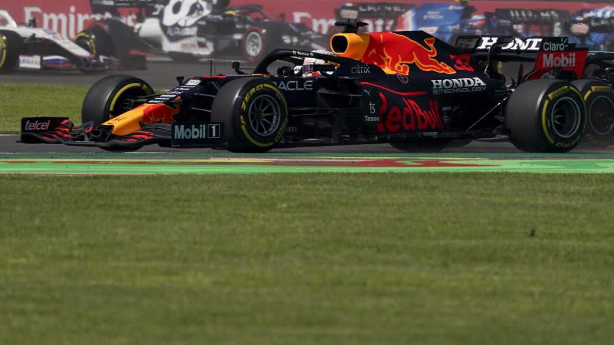 Immagine di In Messico Verstappen vince e allunga su Hamilton: +19 in classifica