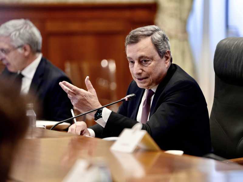 Il contentino alla Gelmini, la babele delle cabine di regia. I paradossi di Draghi sul Pnrr