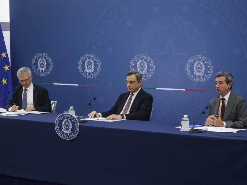La sintesi sulla manovra definirà il futuro del governo