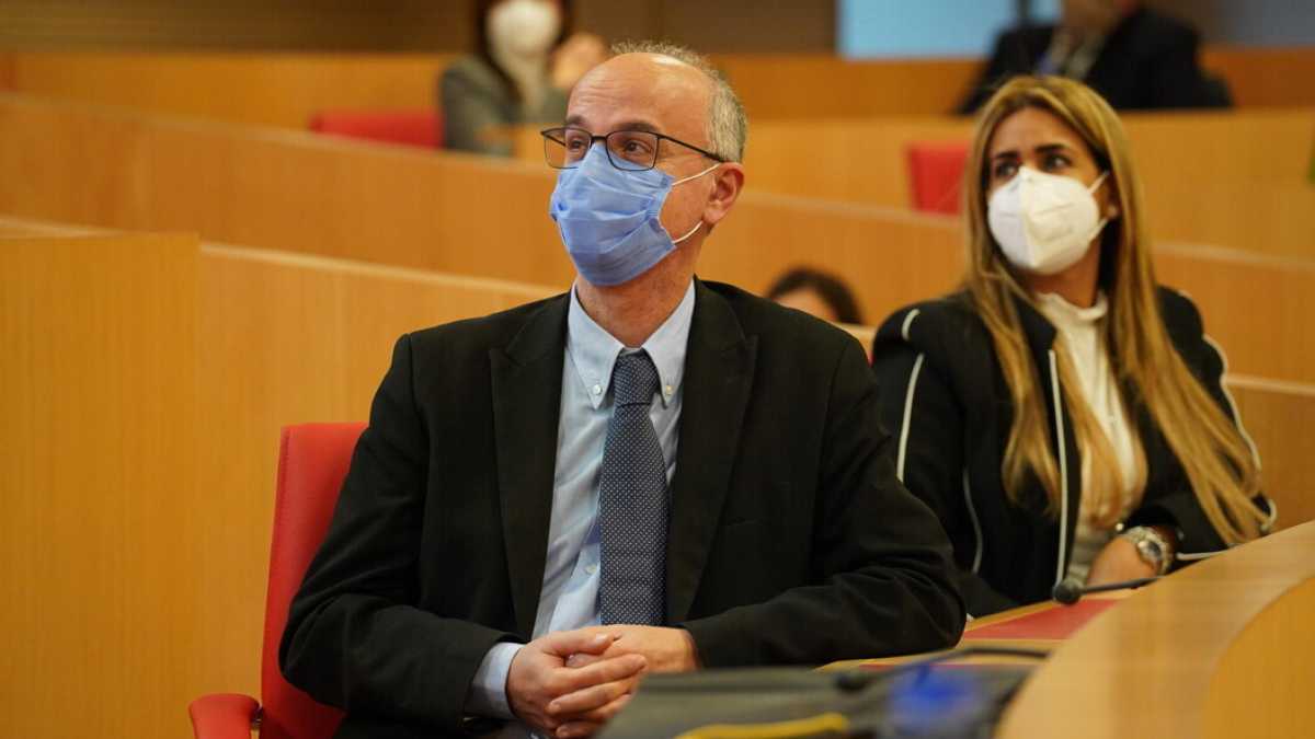Immagine di Pure Lopalco alla fine si è scocciato di Emiliano