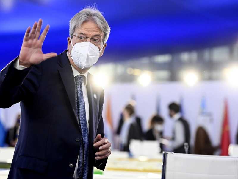 Il commissario europeo all'Economia Paolo Gentiloni (foto EPA)
