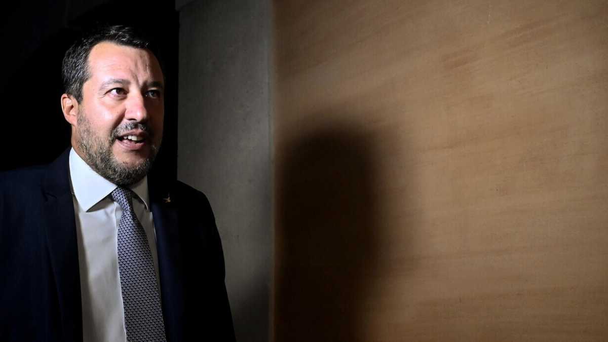Immagine di Il (non) senso dello stato di Salvini