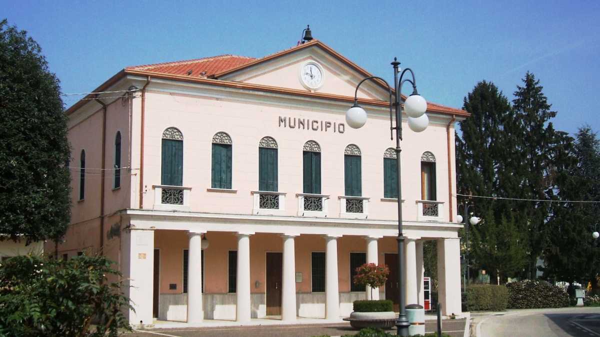 Immagine di Come si sostengono l’economia e il commercio nel comune di San Bellino