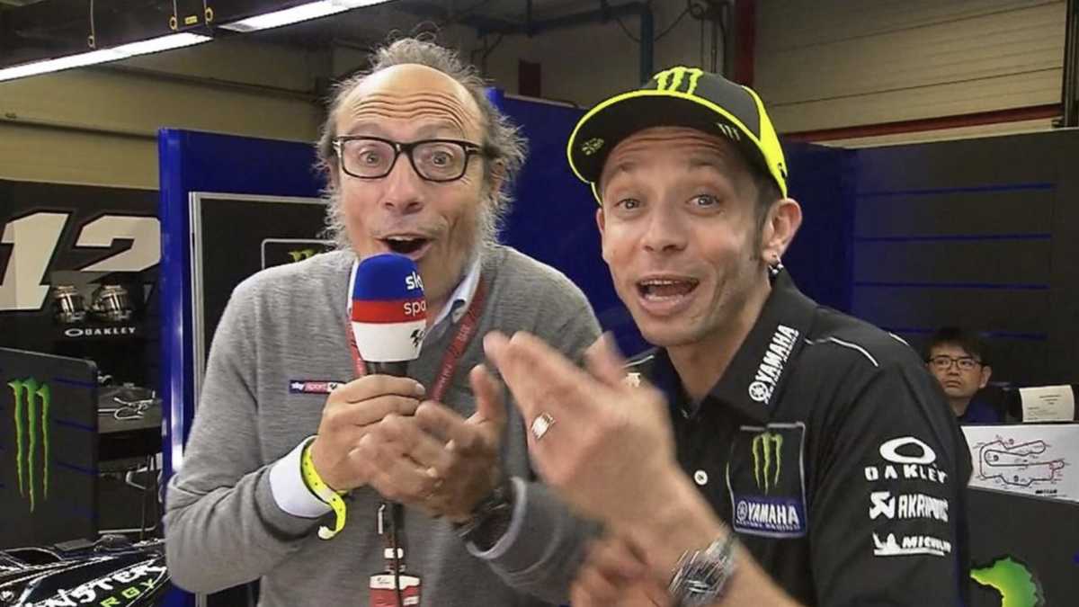 Immagine di Tutti in piedi sul divano: Rossi c'è
