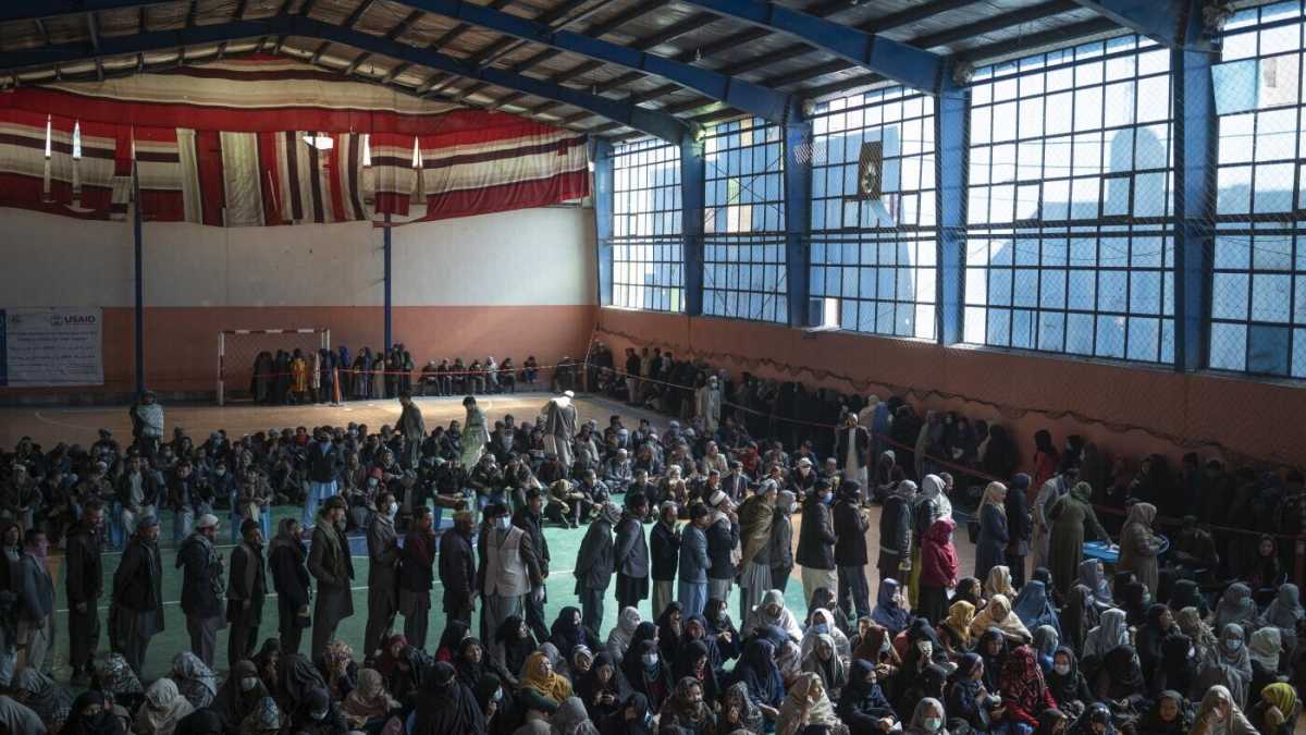Immagine di Senza soldi stranieri ai talebani, milioni di afghani moriranno di fame questo inverno
