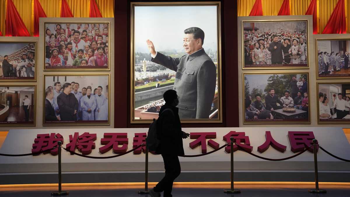 Immagine di Xi Jinping, il nuovo Mao che riscrive anche la storia a propria immagine