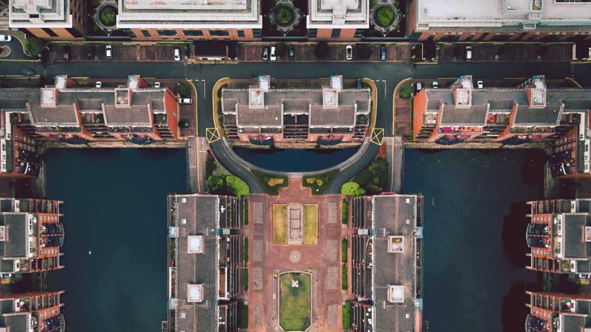 Immagine di Urbanistica per la minoranza più vessata: quella dei maschi italiani cattolici